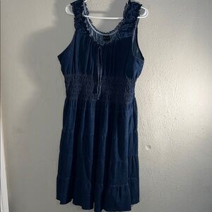 Elegant Navy Blue Sleeveless Dress